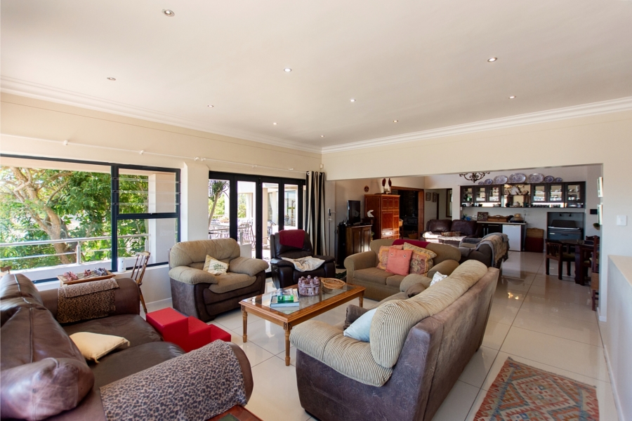 5 Bedroom Property for Sale in Myburgh Park Western Cape
